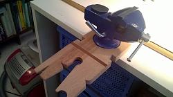 2in1 bench pin with vise-wp_20151226_12_11_09_pro.jpg