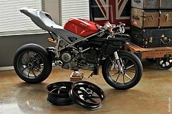 BikeBuilds.net: Ducati 748/1198 Hybrid by ROKIT-rkit1.jpg