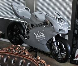 BikeBuilds.net: Ducati 748/1198 Hybrid by ROKIT-rkit5.jpg