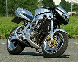 BikeBuilds.net: Yamaha FZR 1000 by OldBoy-obni.jpg