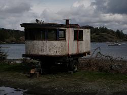 BoatBuilds.net: Houseboat by Damon and Madlav-somedaylady6.jpg