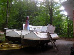 BoatBuilds.net: Soda Bottle Pontoon Boat by deceiver-pontoon6.jpg