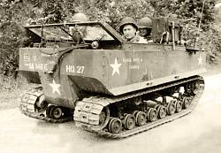 Bronco all-terrain tracked carrier - photo-ww2-us-weasel-armored-vehicle-manned.jpg