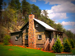 CabinBuilds.net: Vintage Log Cabin by Adina Johnson-vintagelogcabin1.png