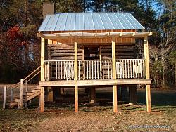 CabinBuilds.net: Vintage Log Cabin by Adina Johnson-vintagelogcabin5.jpg