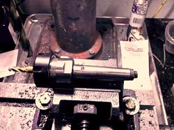 Converting a drill press to mill-drill-mt2-er25-collet.jpg