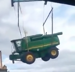 Crane drops combine - GIF-10.png