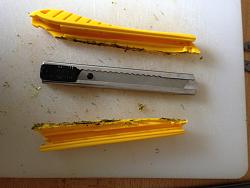 Hammer Tacker / Razor Knife Hybrid Tool (AKA Tack 'n' Slice)-img_2665.jpg