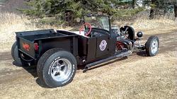 HotRodBuilds.net: 1926 Ford Model T Roadster by toms26t-snke1.jpg