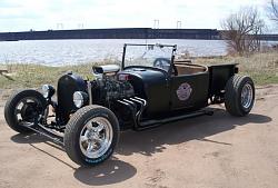 HotRodBuilds.net: 1926 Ford Model T Roadster by toms26t-snke5.jpg