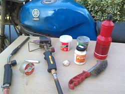 HOW TO REPAIR  YOUR  BIKE 'S OLD  FUEL  TANK-5.jpg