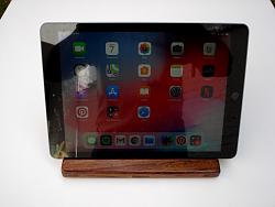 Ipad Stand-dsc00325.jpg