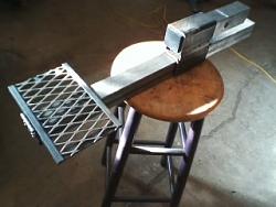 made a tailgate hitch step-unit-stool-0830161744-00.jpg