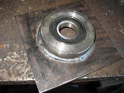 Made a wood lathe-2.-6207-2rs-bearing-fitted-bearing-holder-img_0593.jpg