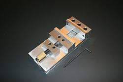 Milling and CNC Lock Down Vise-img_3342.jpg