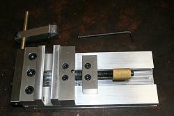 Milling and CNC Lock Down Vise-img_3372.jpg