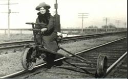 Railroad handcar - photo-annie-oakley.png