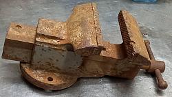 REPAIR  OF AN OLD VICE-f0mikro-2-.jpg