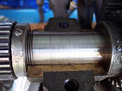 members/resident-hazard/albums/south-bend-model-o-lathe-before/2526-rear-main-bearing.jpg