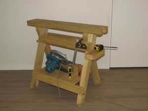 Folding Sawhorse